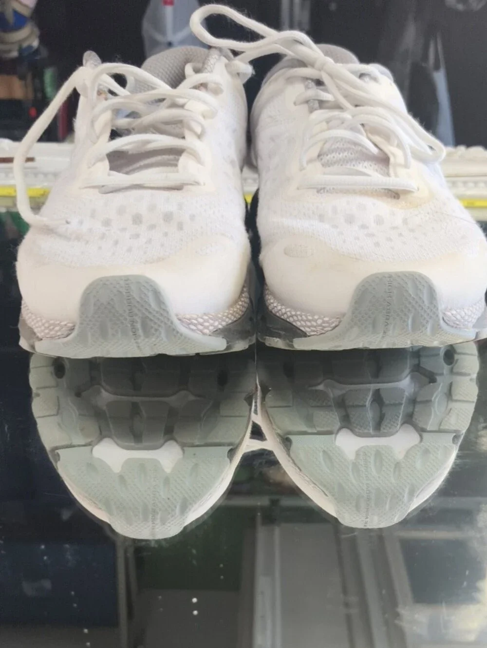Mens 12 Under Armour HOVR Infinite 3 Running Shoes W/ breathable mesh